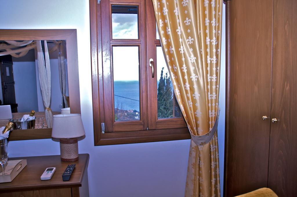 Ferienwohnung Archontiko Papoutsi Mourésion Zimmer foto